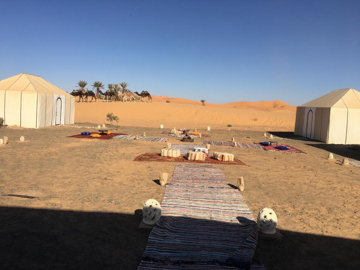 فندق Sahara Camp أدورين المظهر الخارجي الصورة